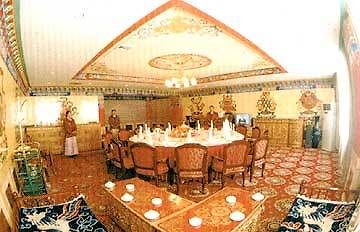 Sun Island Hotel Lhásza Kültér fotó